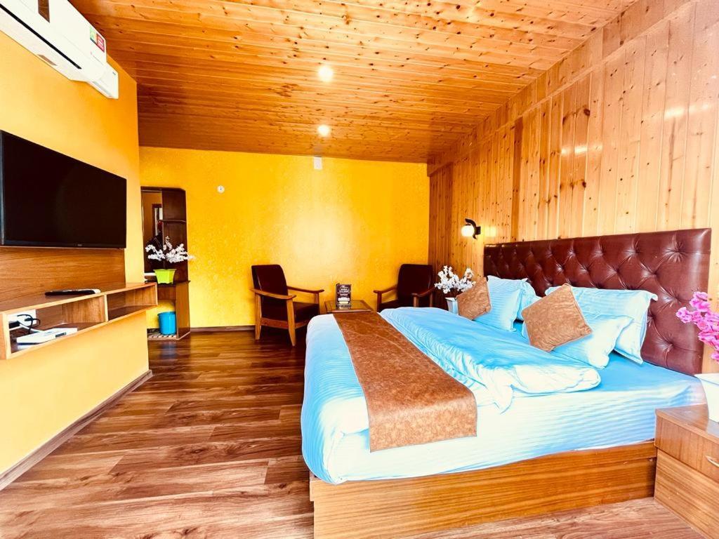 Tata Vista Resort Mall Road Manali - Centrally Heated & Air Cooled Екстер'єр фото